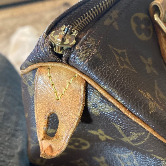 LOUIS VUITTON SPEEDY 30 HANDBAG - Picture 7 of 12